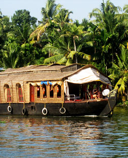 Alleppey Houseboat - Kerala